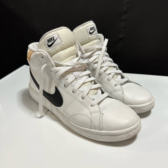 Nike size 9 - Picture 4 of 5